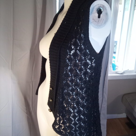 Say What? Black Acrylic Lace Vest - Picture 1 of 3